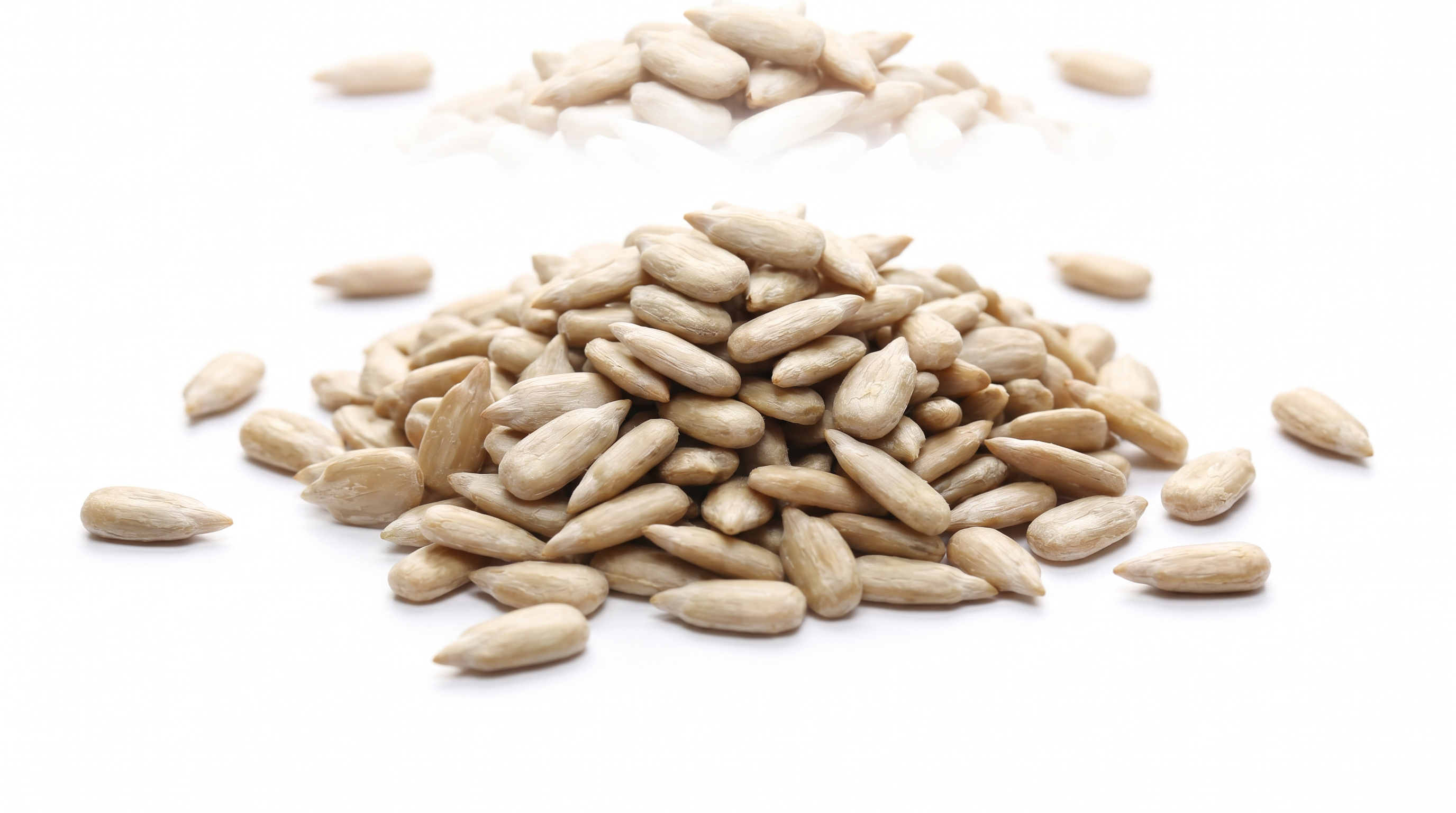 Sunflower seeds, a natural source of vitamin E
